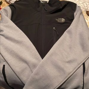 Men’s The North Face jacket